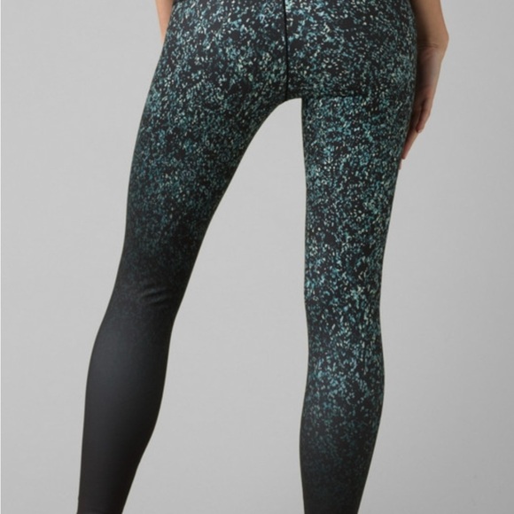 Prana Kimble Printed Leggings Size Medium - Picture 2 of 9